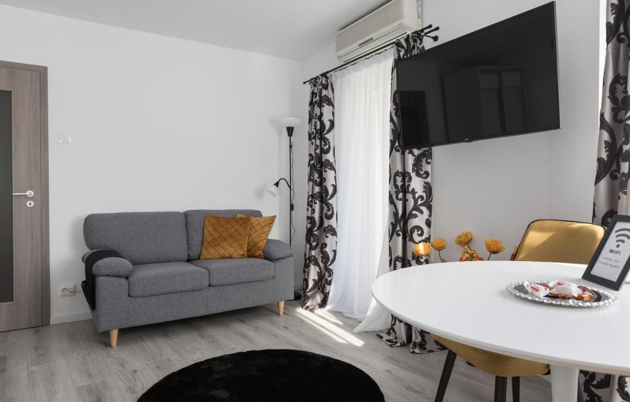 Lion'S Unirii Apartment Bucureşti Eksteriør bilde