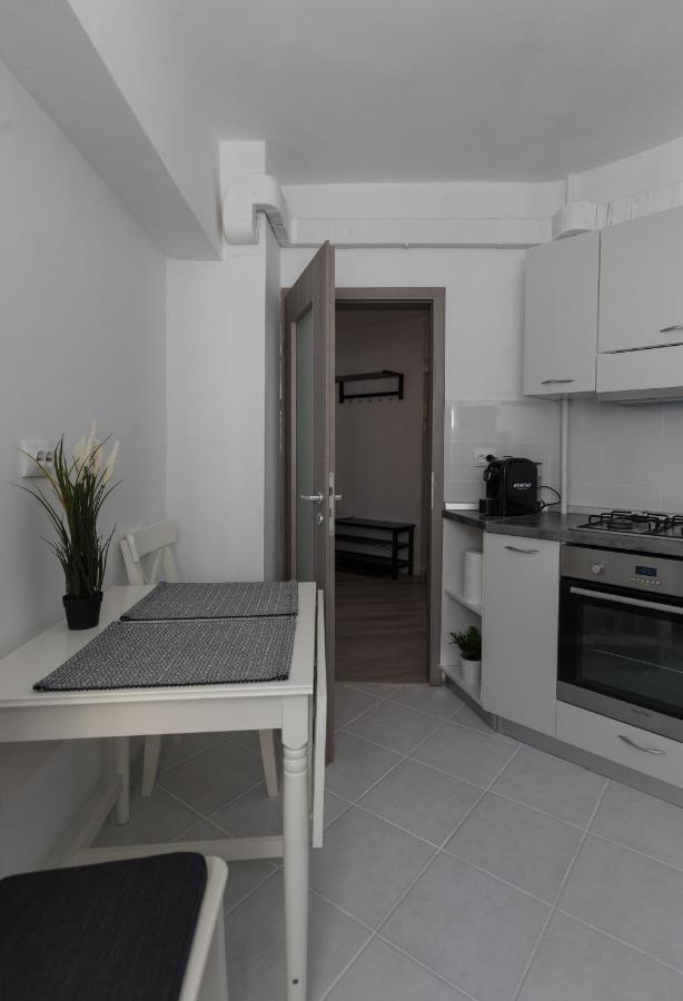 Lion'S Unirii Apartment Bucureşti Eksteriør bilde