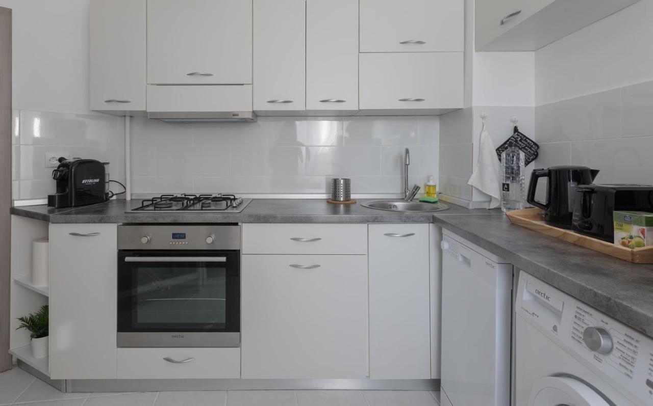 Lion'S Unirii Apartment Bucureşti Eksteriør bilde